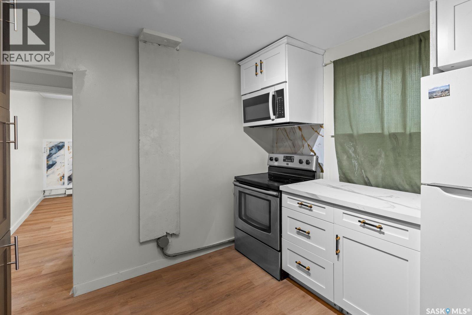 410 P AVENUE N - 34