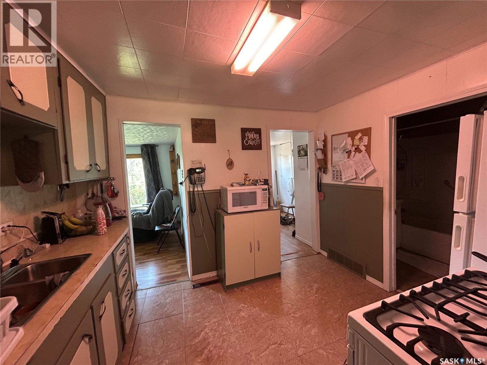 804 96th AVENUE - 11