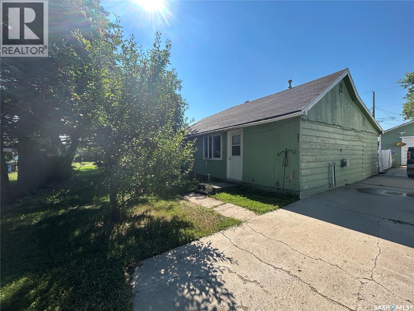 804 96th AVENUE, Tisdale — photo 2