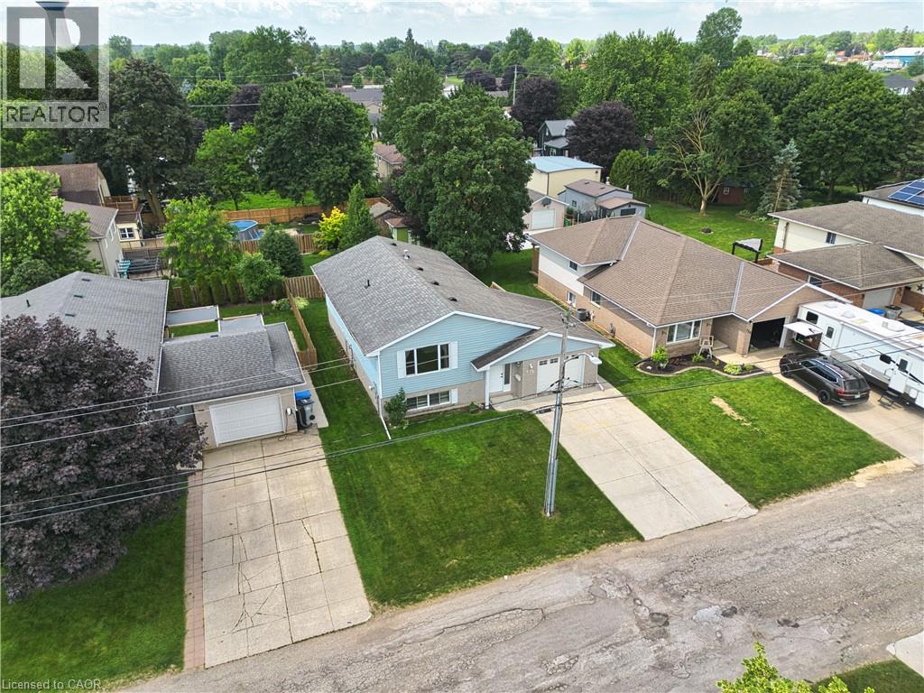 718 EDGAR Street W - 41