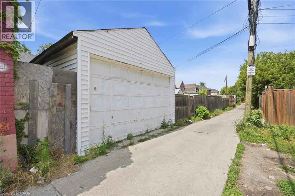 100 CHESTNUT Avenue - 20
