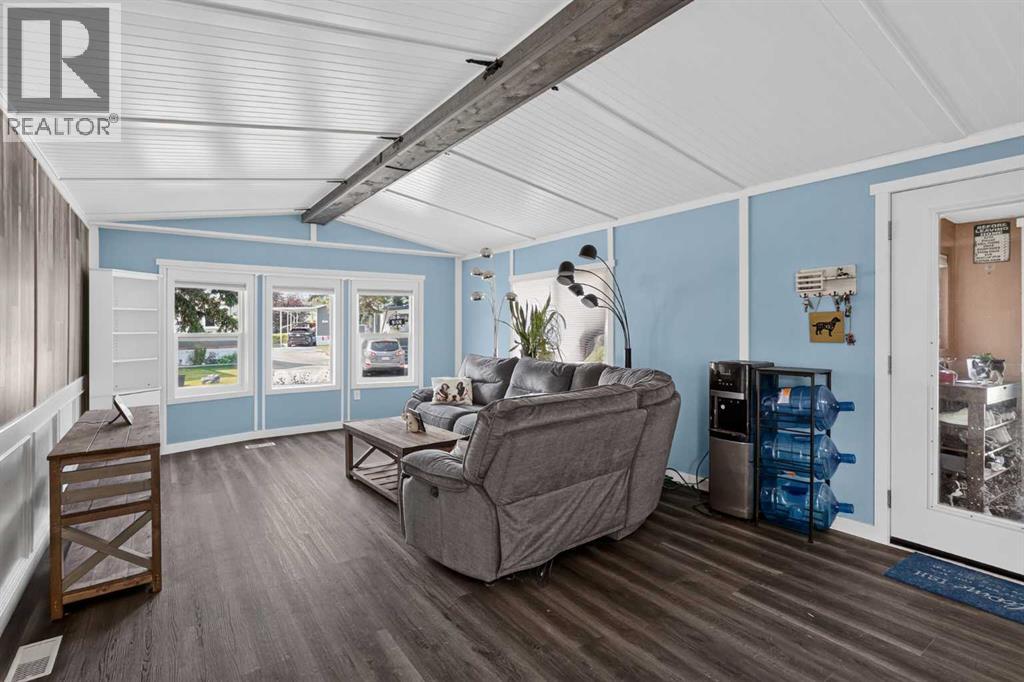 353 Burroughs Circle NE - 10