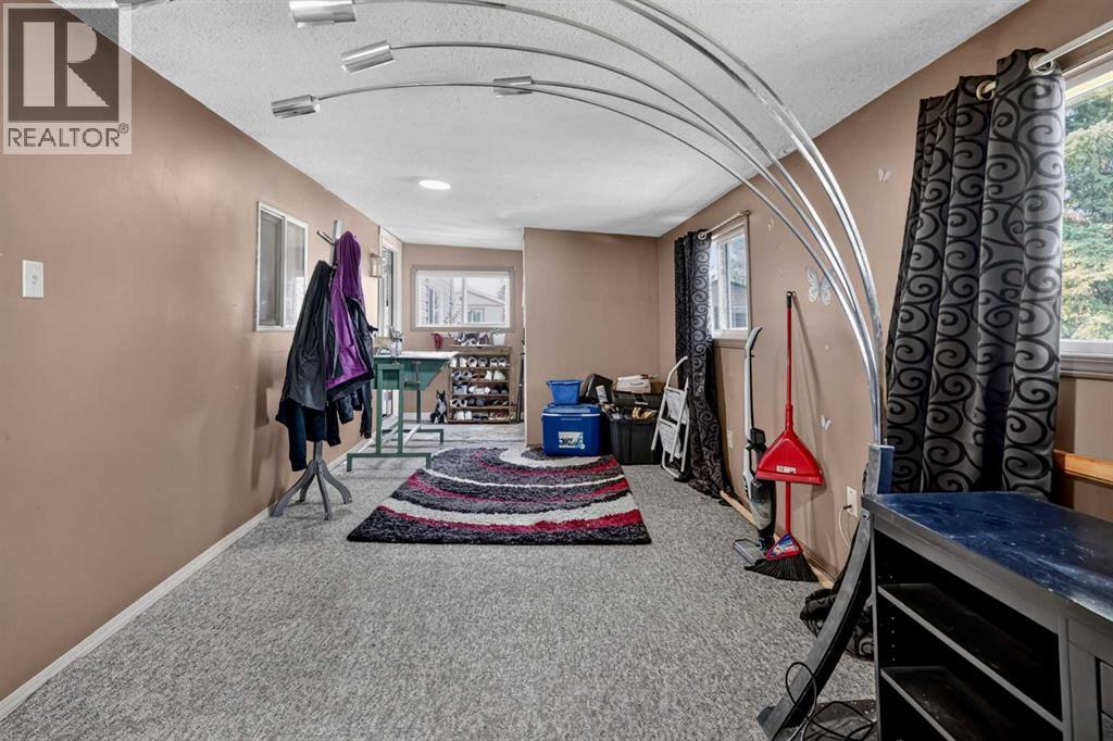 353 Burroughs Circle NE - 8