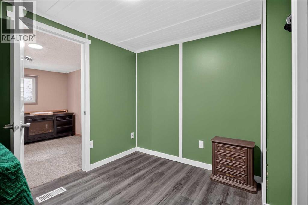 353 Burroughs Circle NE - 16