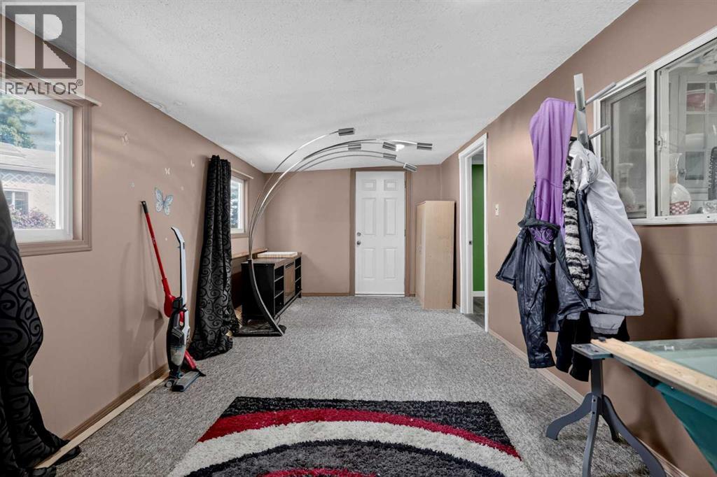 353 Burroughs Circle NE - Image 7