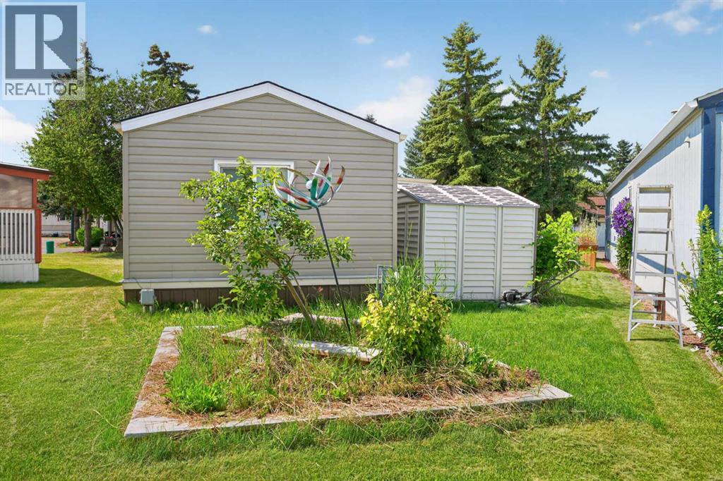 353 Burroughs Circle NE - 31
