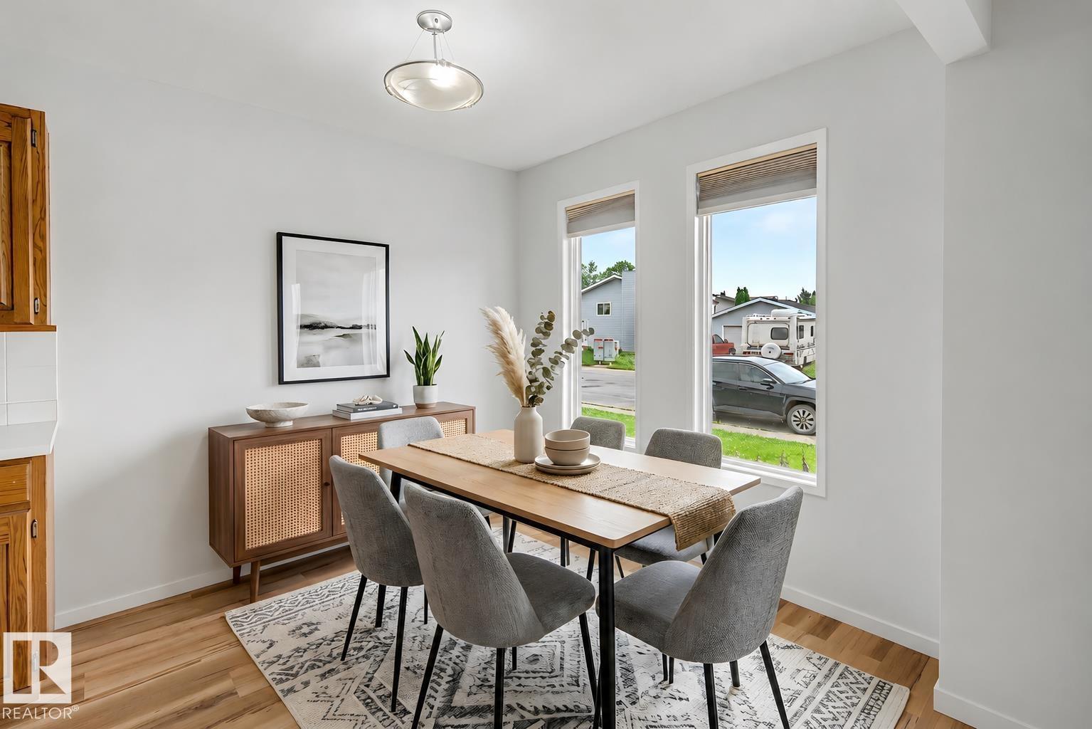 312 LAGO LINDO CR NW, Lago Lindo, Edmonton photo 3