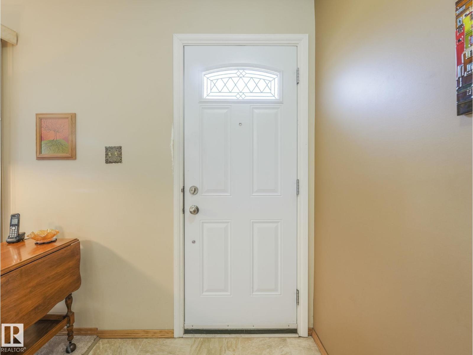 5916 148 AV NW - 18
