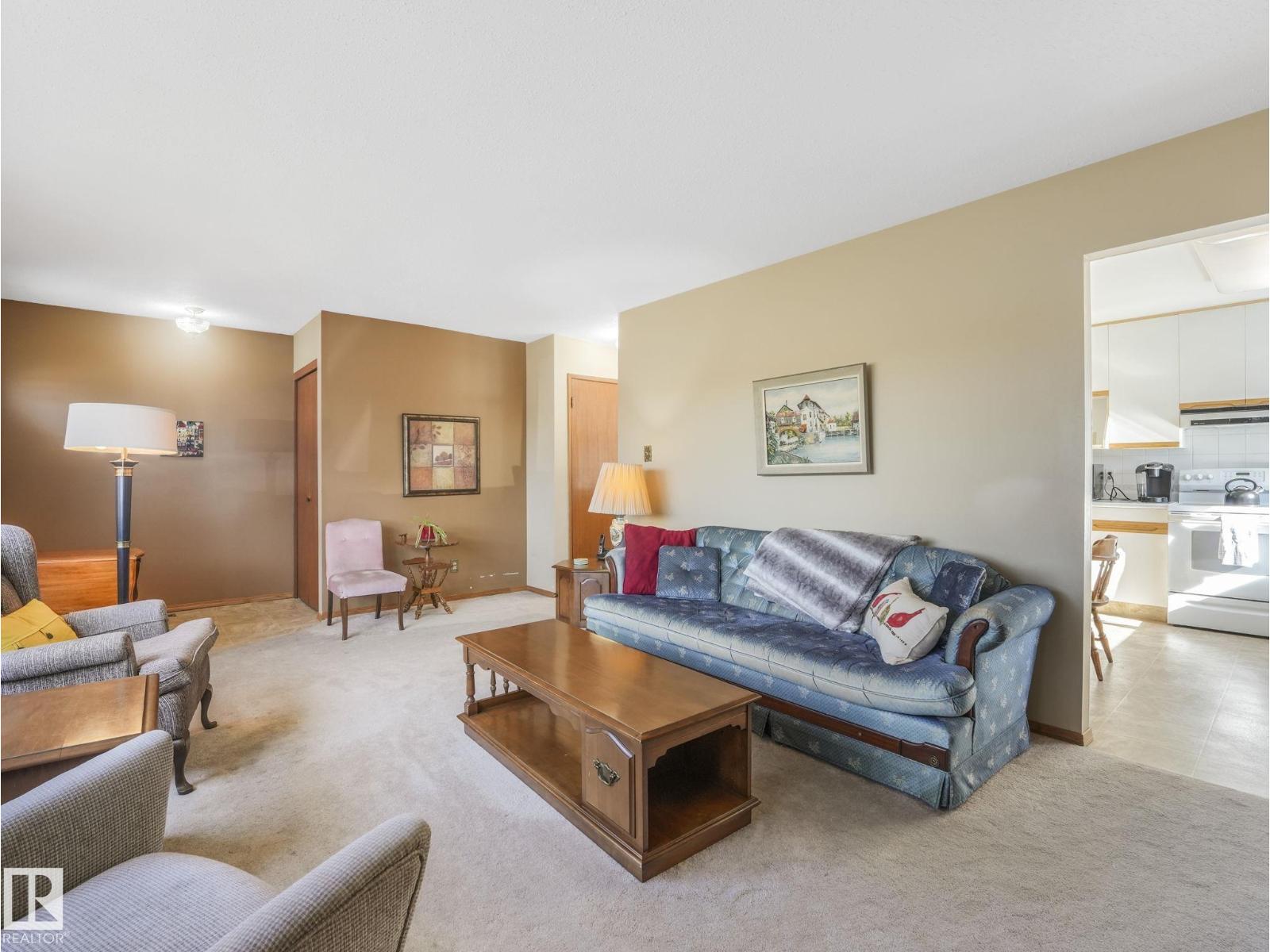 5916 148 AV NW - 20