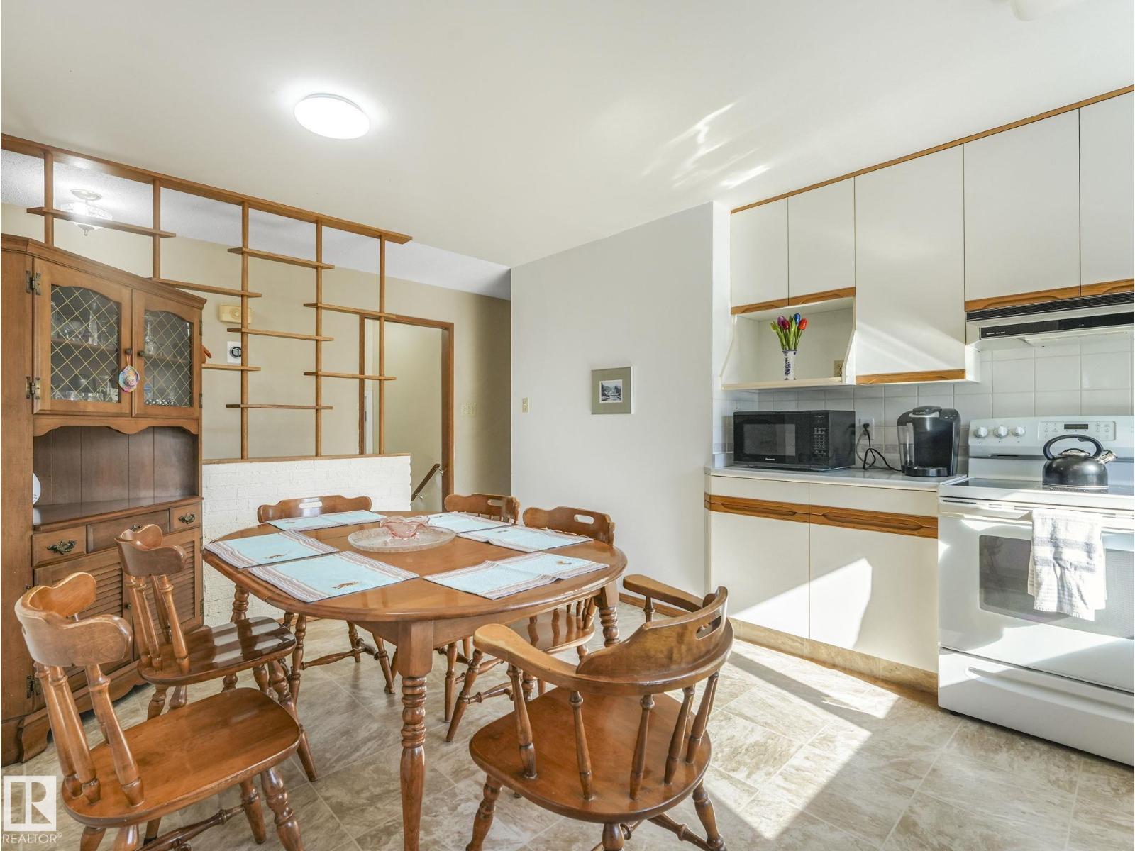 5916 148 AV NW - 21