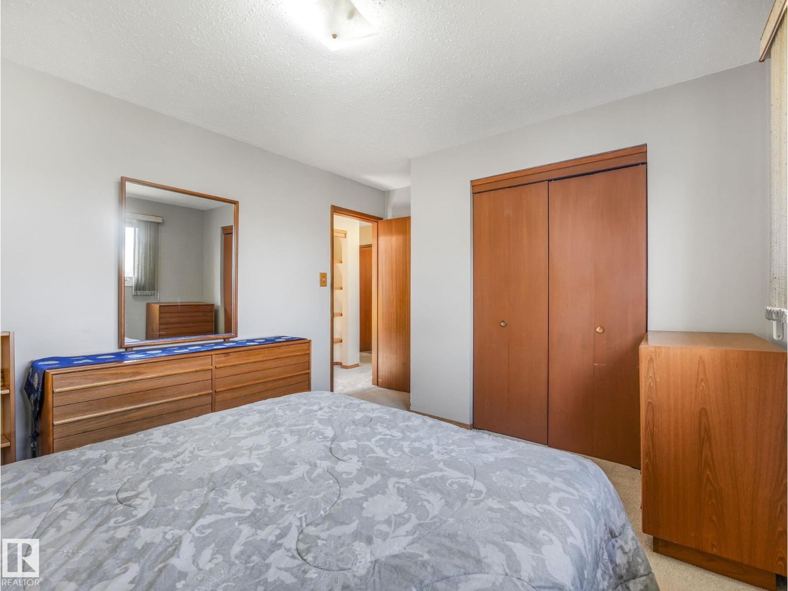 5916 148 AV NW - 42