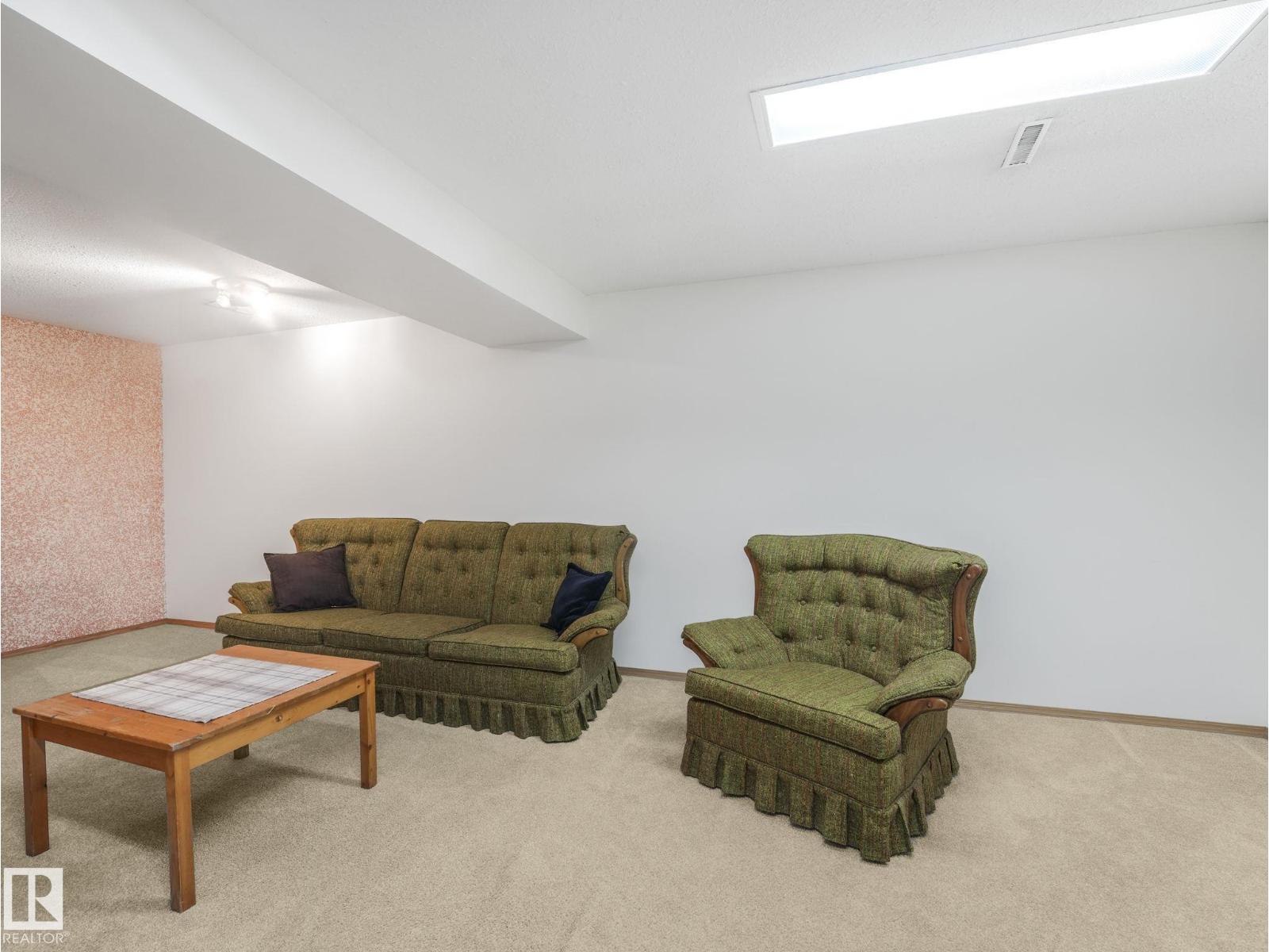 5916 148 AV NW - 48