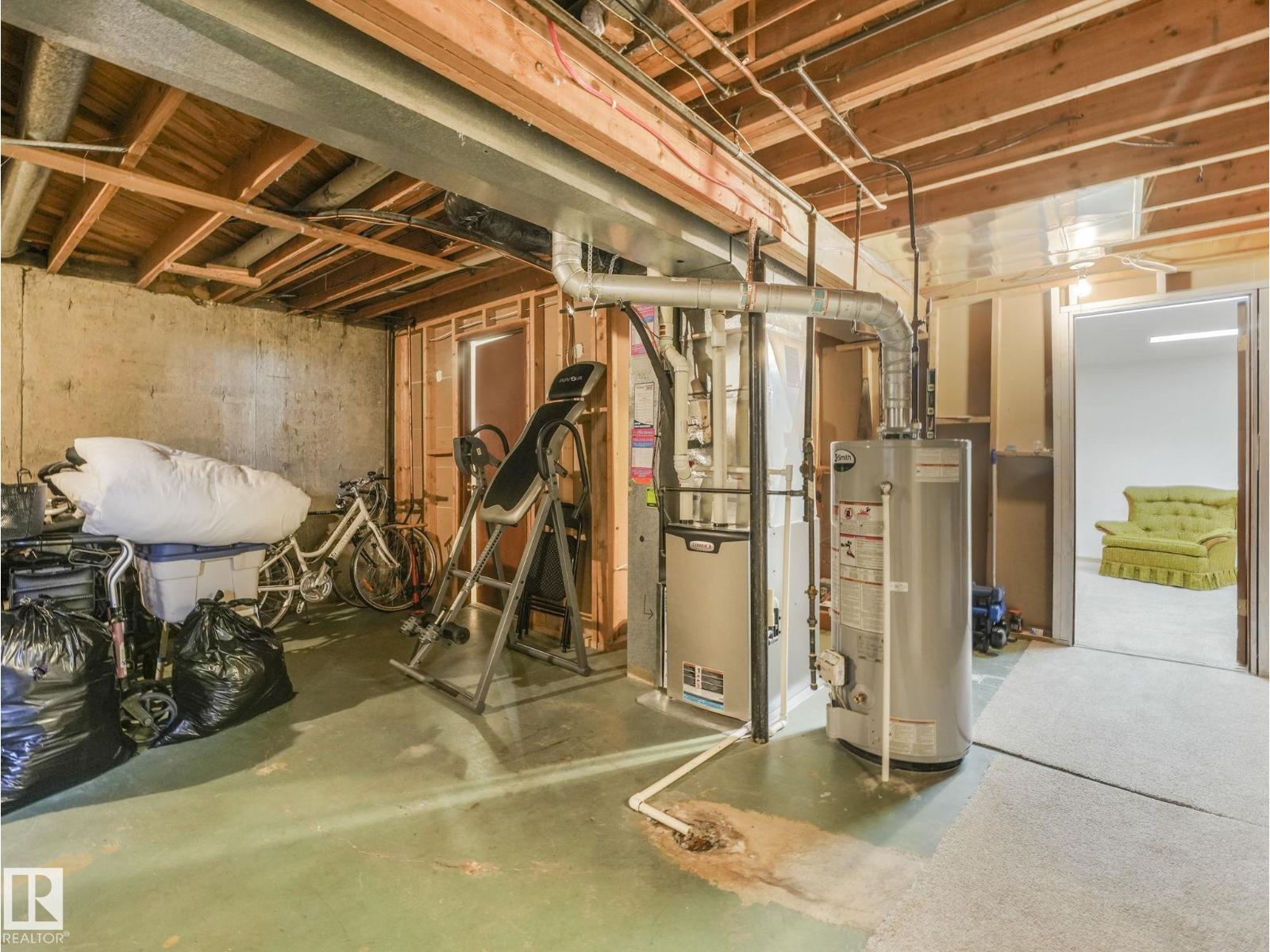5916 148 AV NW - 59