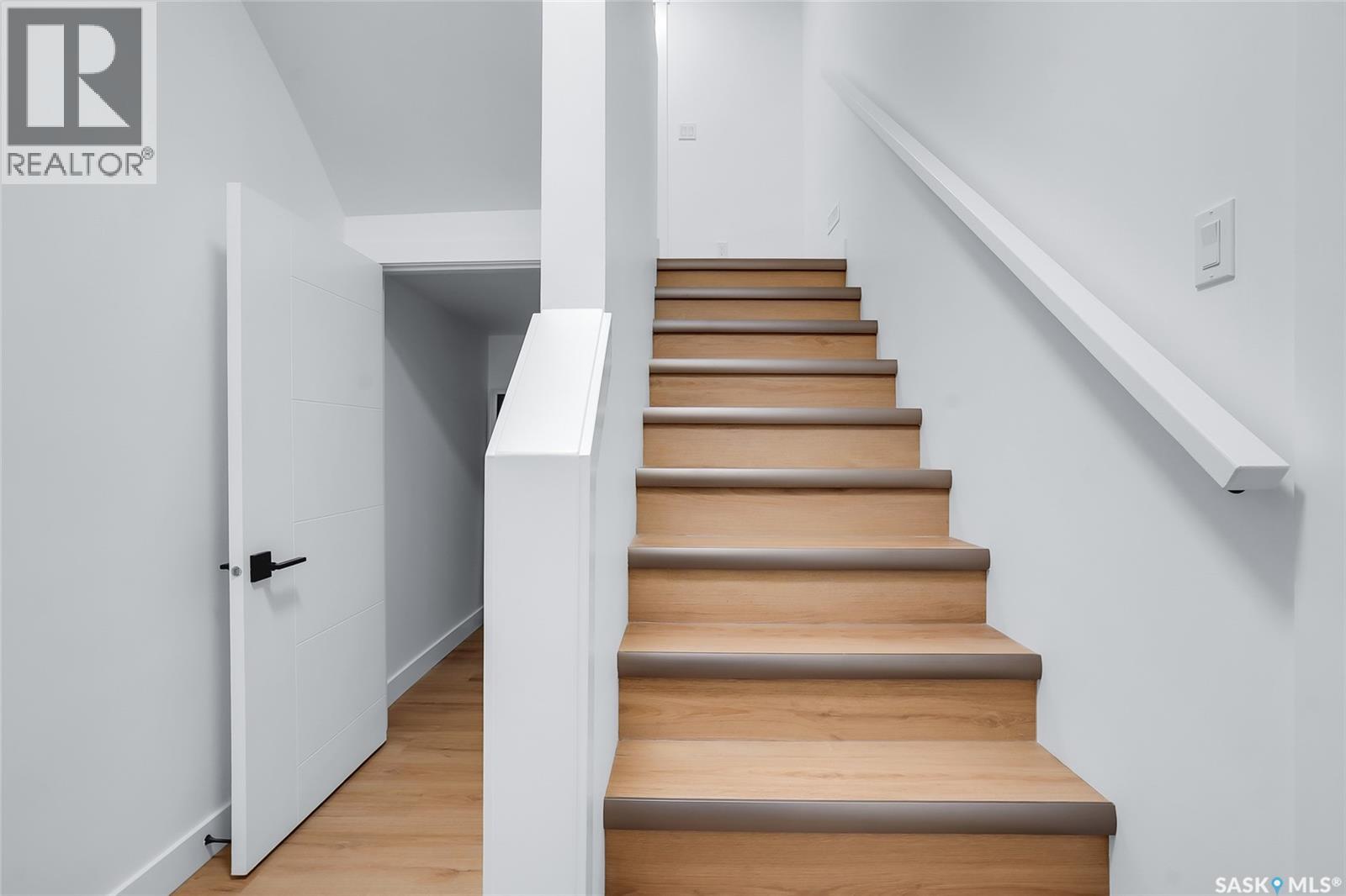 419 Nazarali MANOR - 32