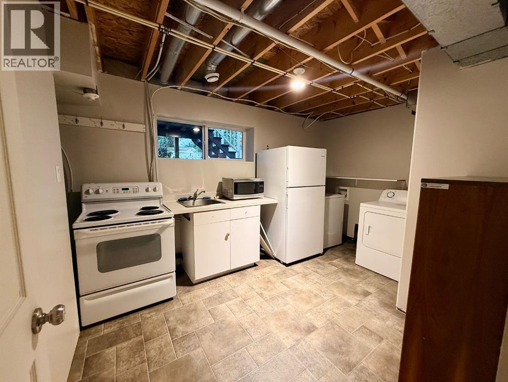 10409 107 Street - Image 24