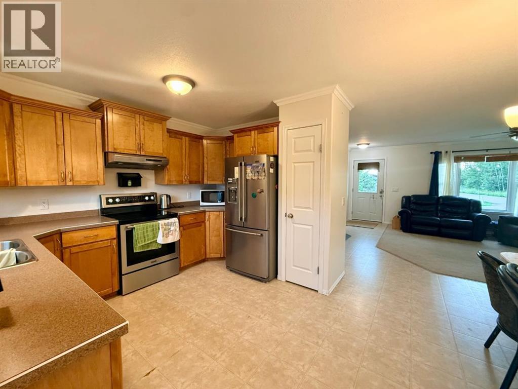 10409 107 Street - Image 15