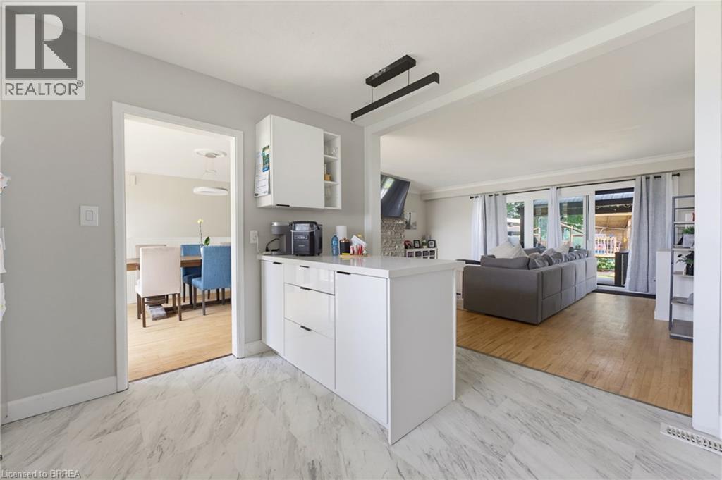 70 RIVER Road - Image 12