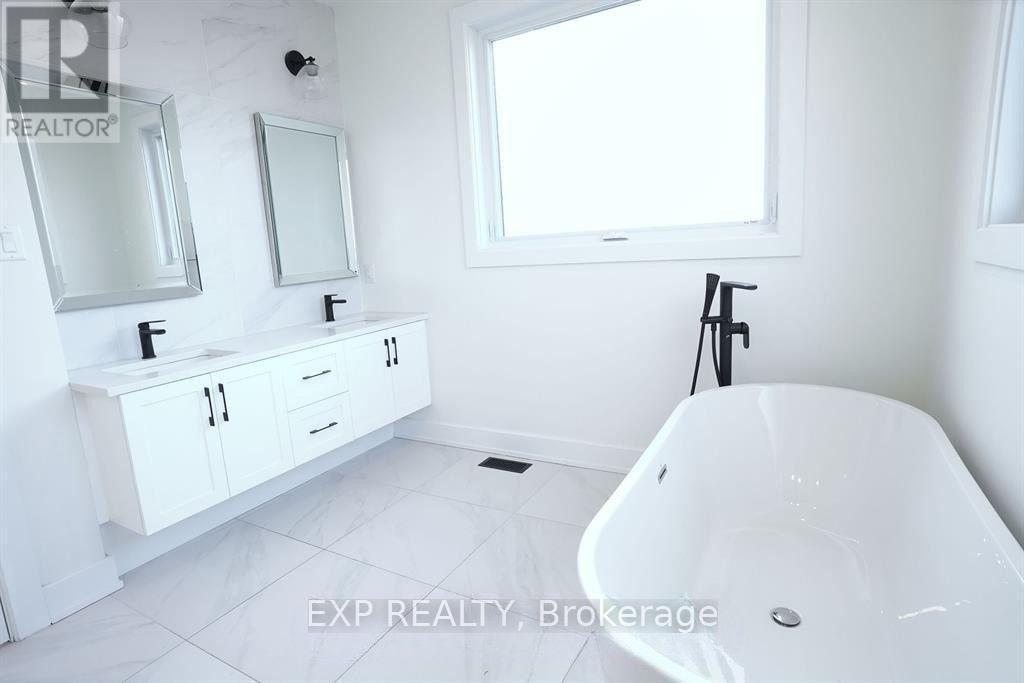 4 Bed, 3 Bath House for Rent in Ottawa – A – 62 COLUMBUS AVENUE, Ottawa – MLS# X13616314 - Image 13