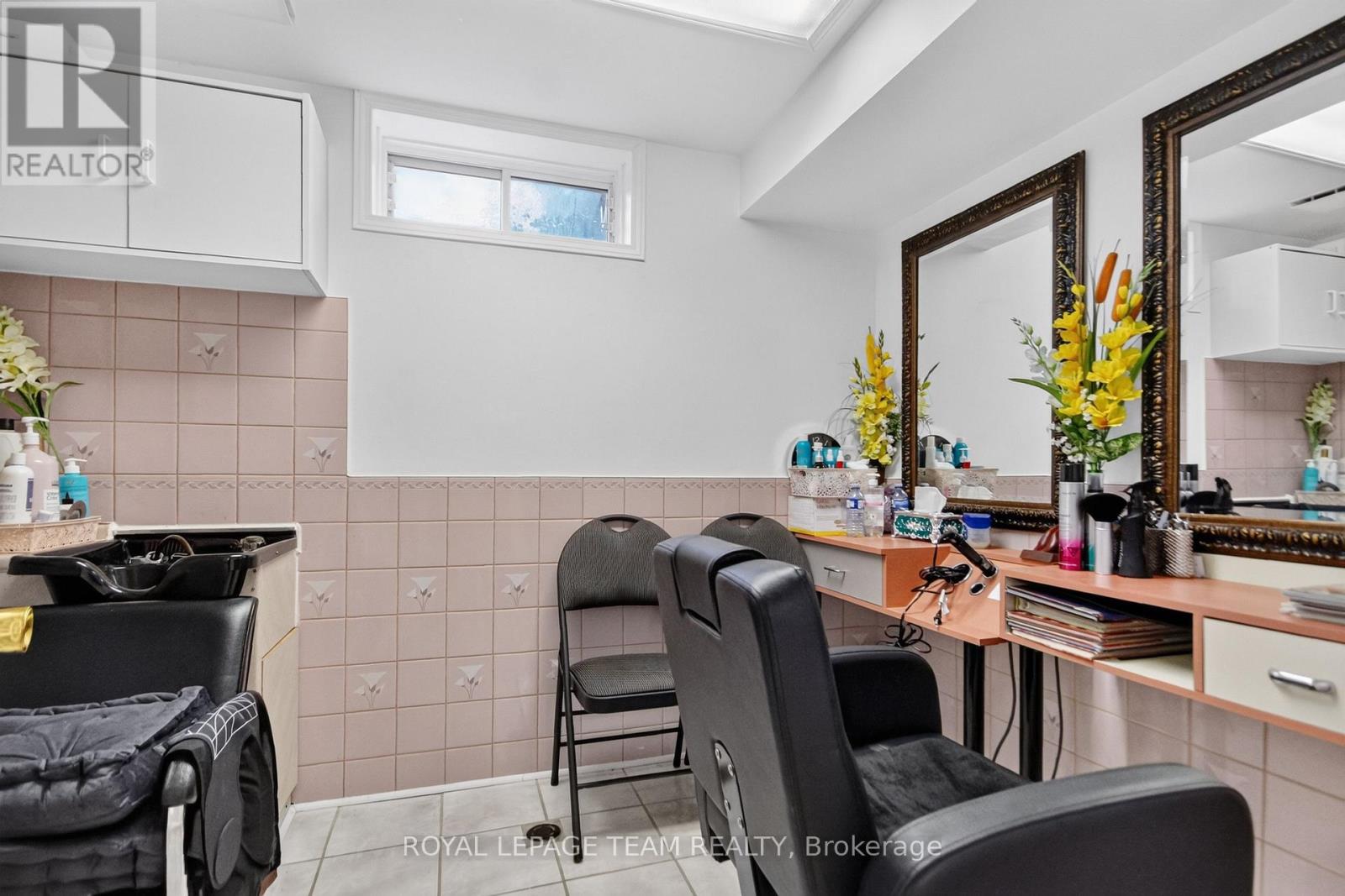 3 Bed, 3 Bath House for Rent in Ottawa – 49 JACKMAN TERRACE, Ottawa – MLS# X13616436 - Image 30