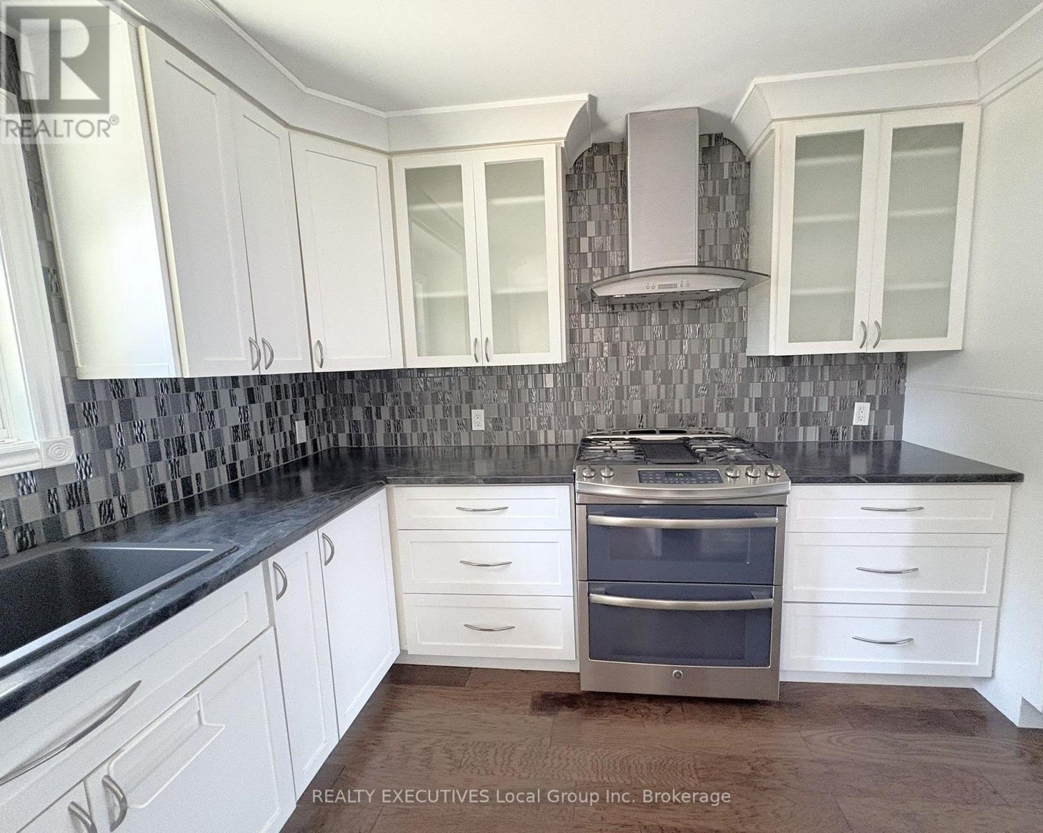 35 NANCY DRIVE - Image 13
