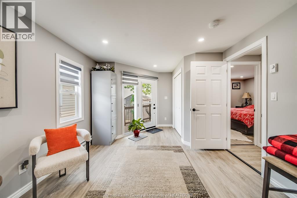20 BONITA AVENUE - 28
