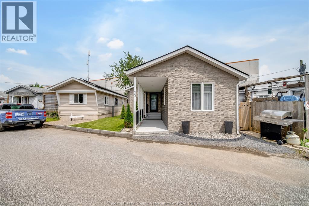 20 BONITA AVENUE - Image 3