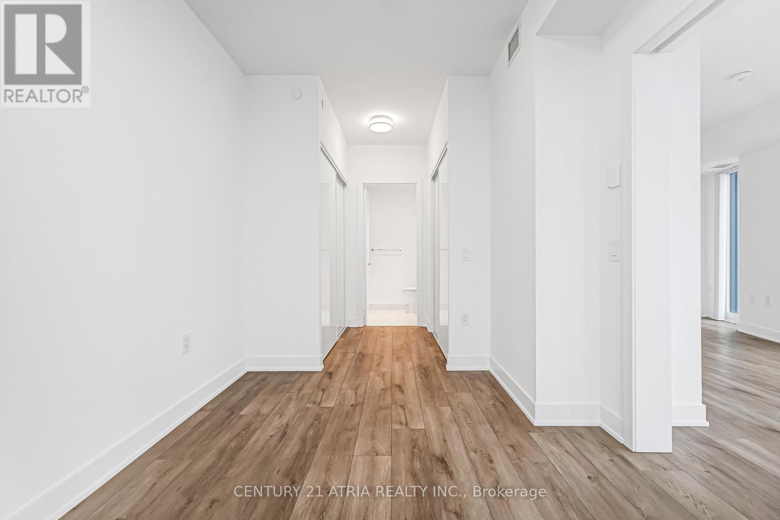 #3308 575 BLOOR STREET E - 16