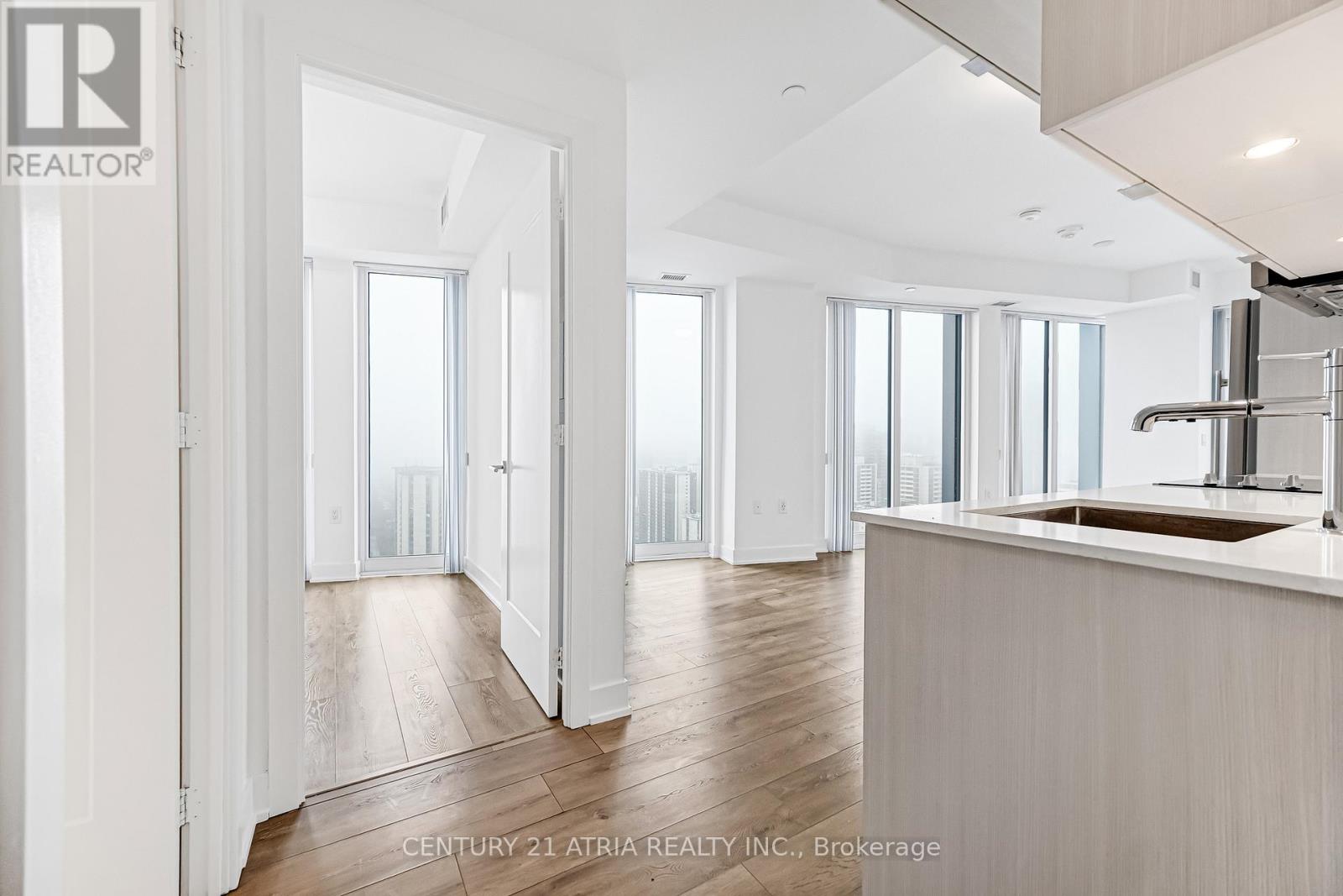 #3308 575 BLOOR STREET E - 5