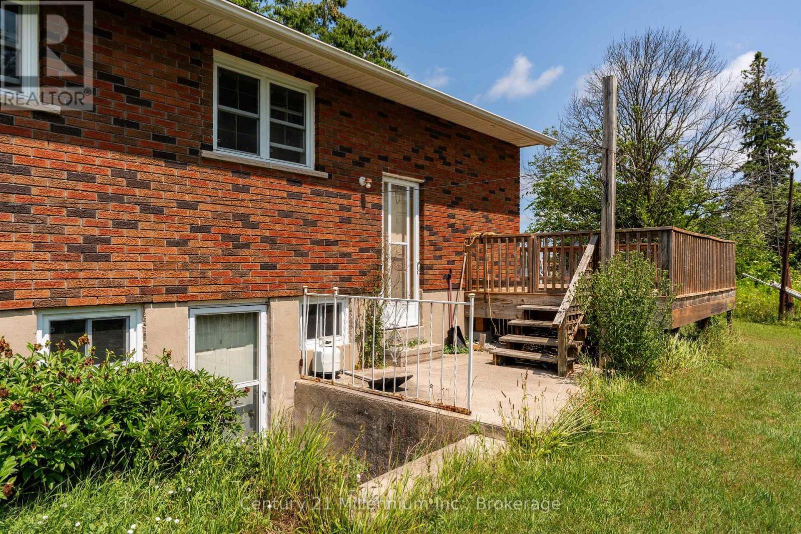 102768 GREY RD 18 ROAD - 45
