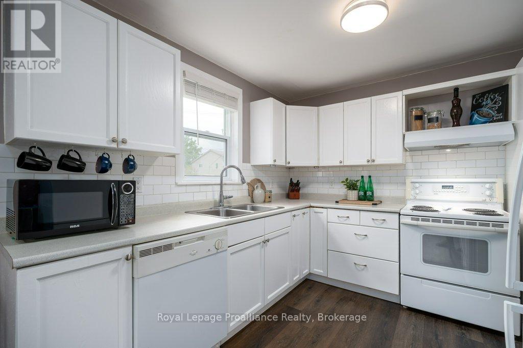 61 PELHAM STREET - Image 13