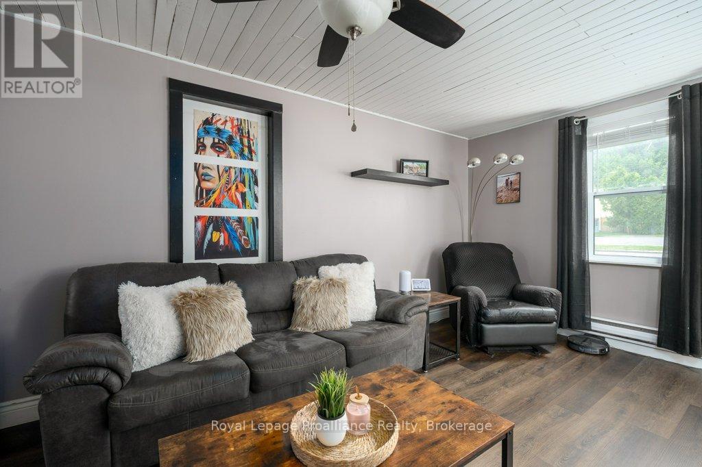 61 PELHAM STREET - Image 18