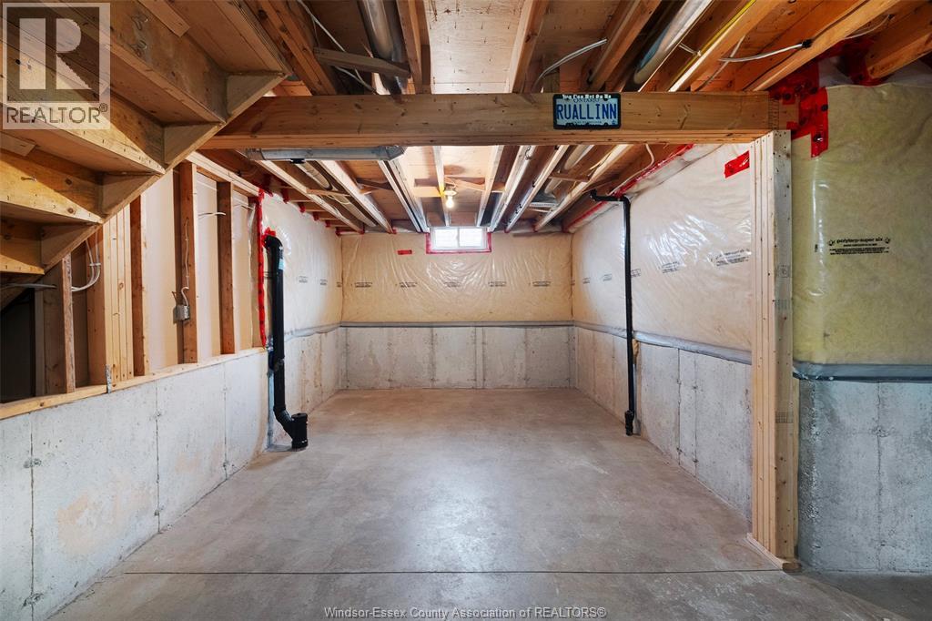 959 Prado Place - Image 29