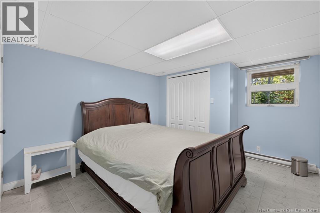 410 Densmore Street - Image 29
