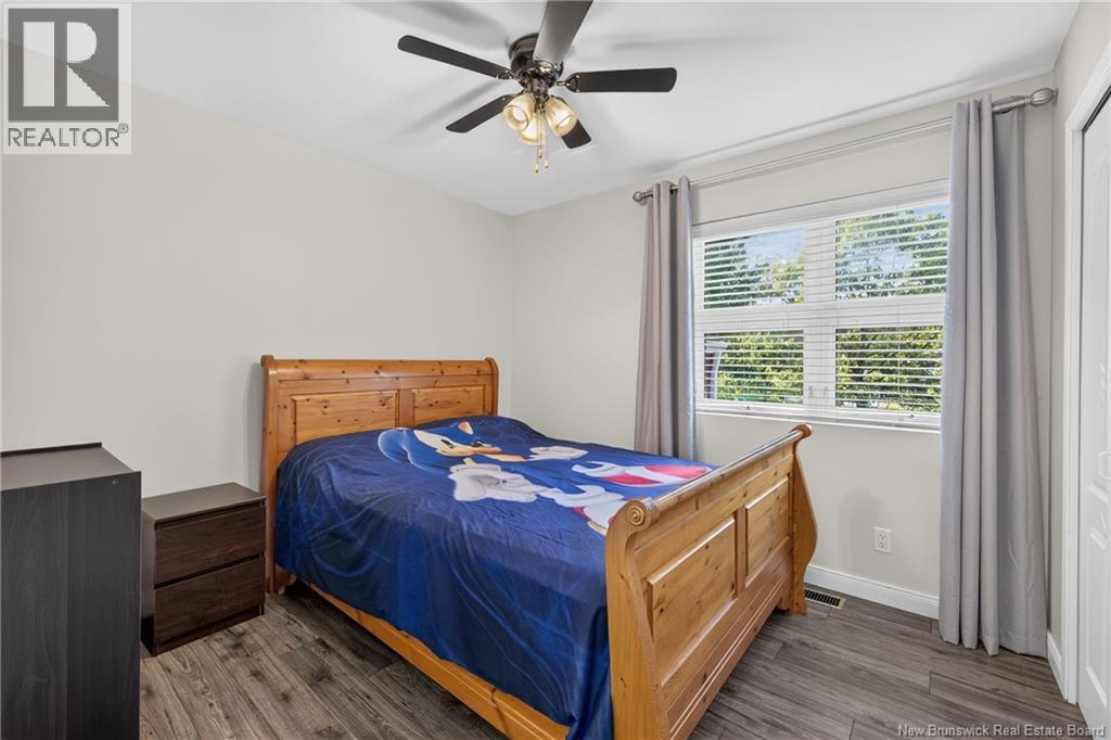 410 Densmore Street - Image 17