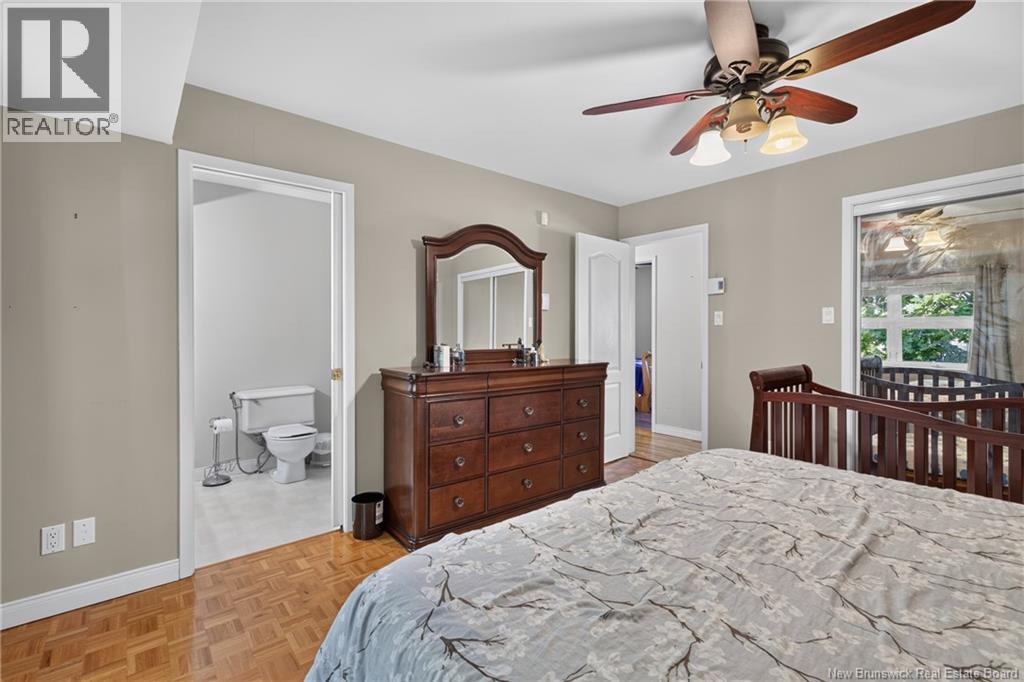 410 Densmore Street - Image 21