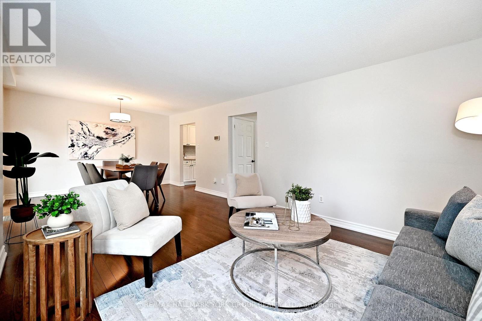 174 CURREY CRESCENT - 7