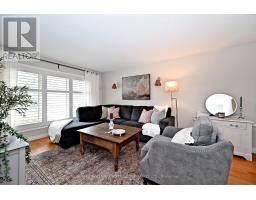 559 Haines Road, Newmarket, ON L3Y6V4 Photo 8