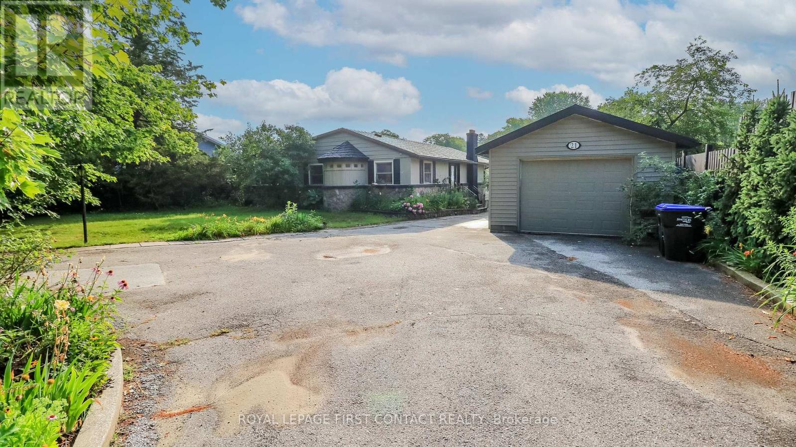 21 SUNNIDALE ROAD - 1