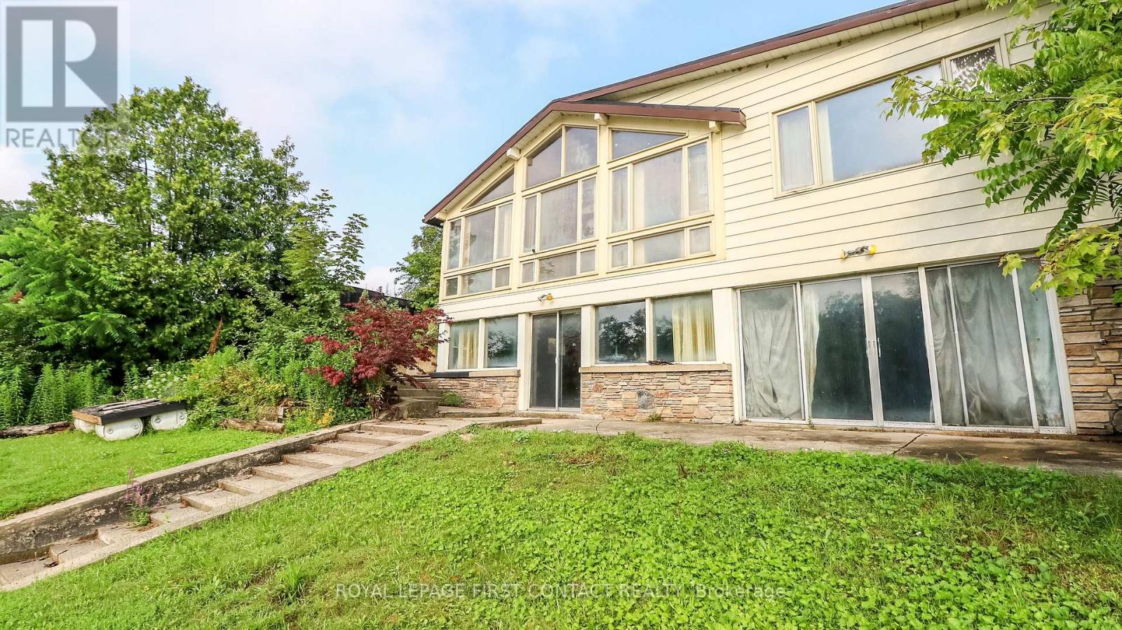 21 SUNNIDALE ROAD - 14