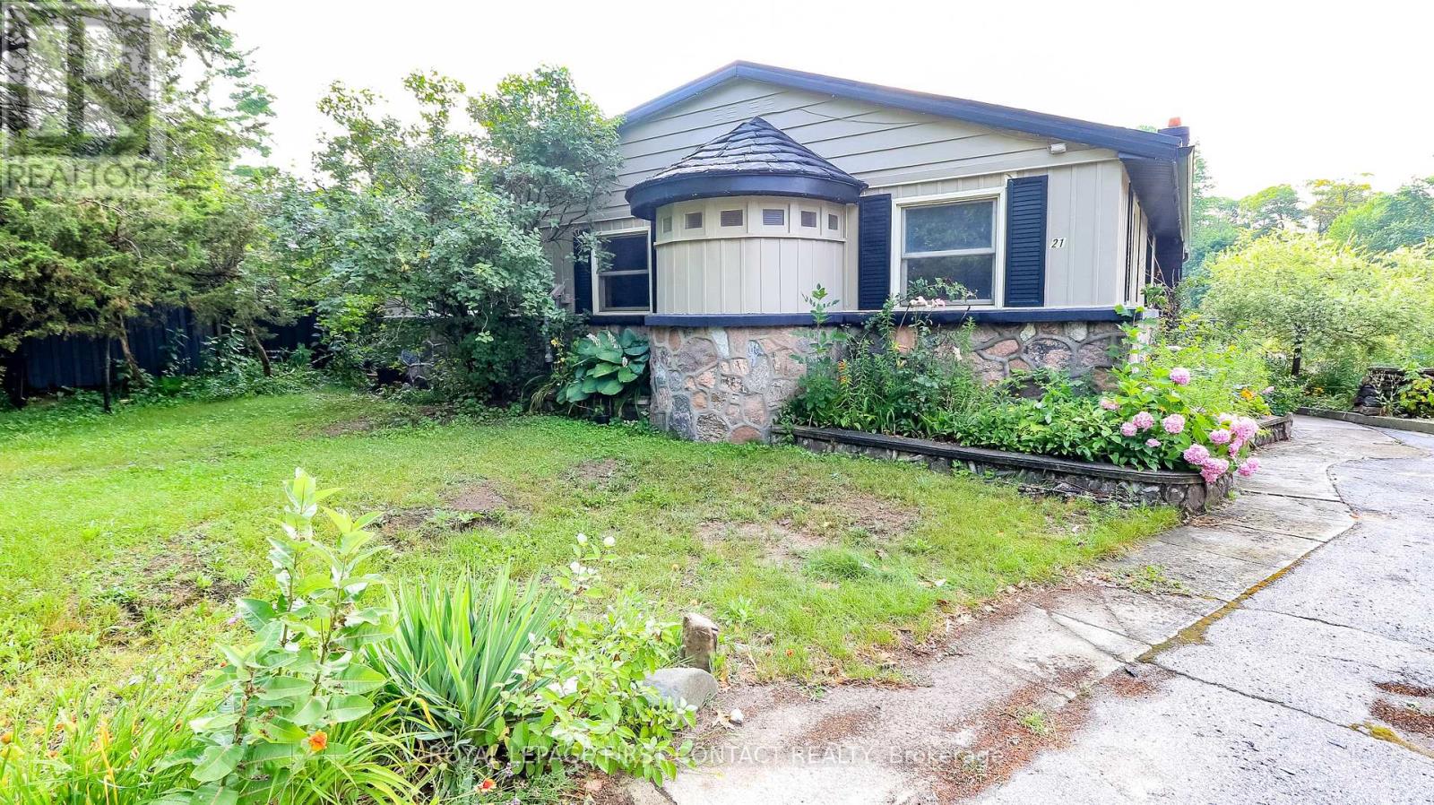 21 SUNNIDALE ROAD - Image 5