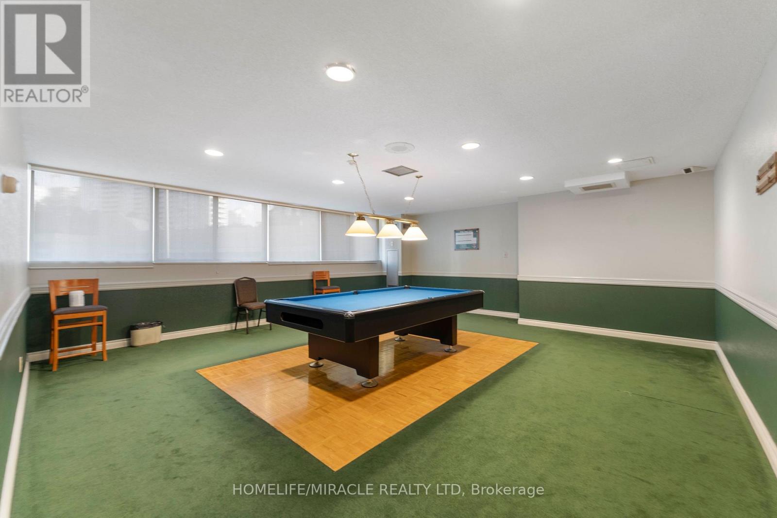 #202 3700 KANEFF CRESCENT N - 20