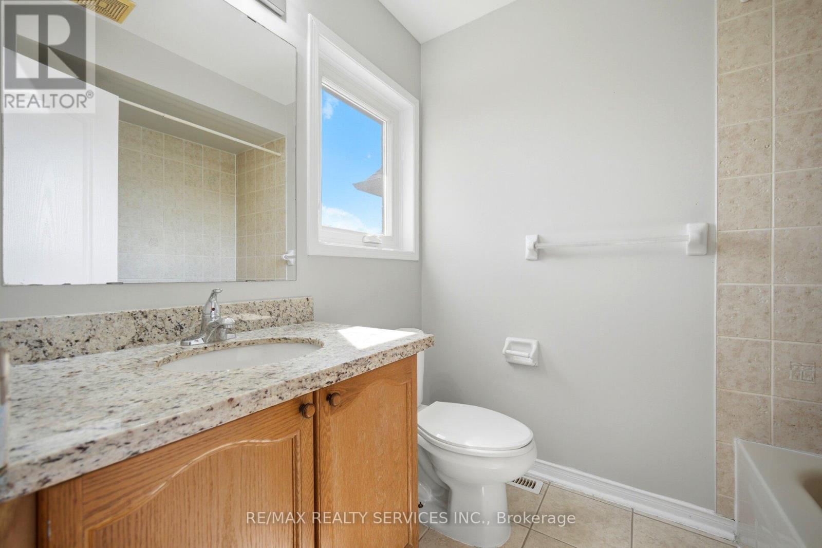 82 RUBYSILVER DRIVE - Image 27