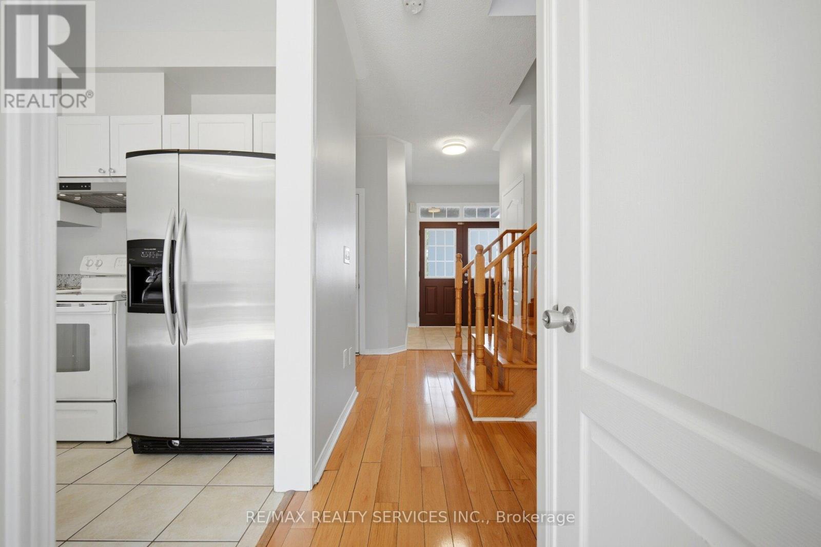 82 RUBYSILVER DRIVE - Image 4
