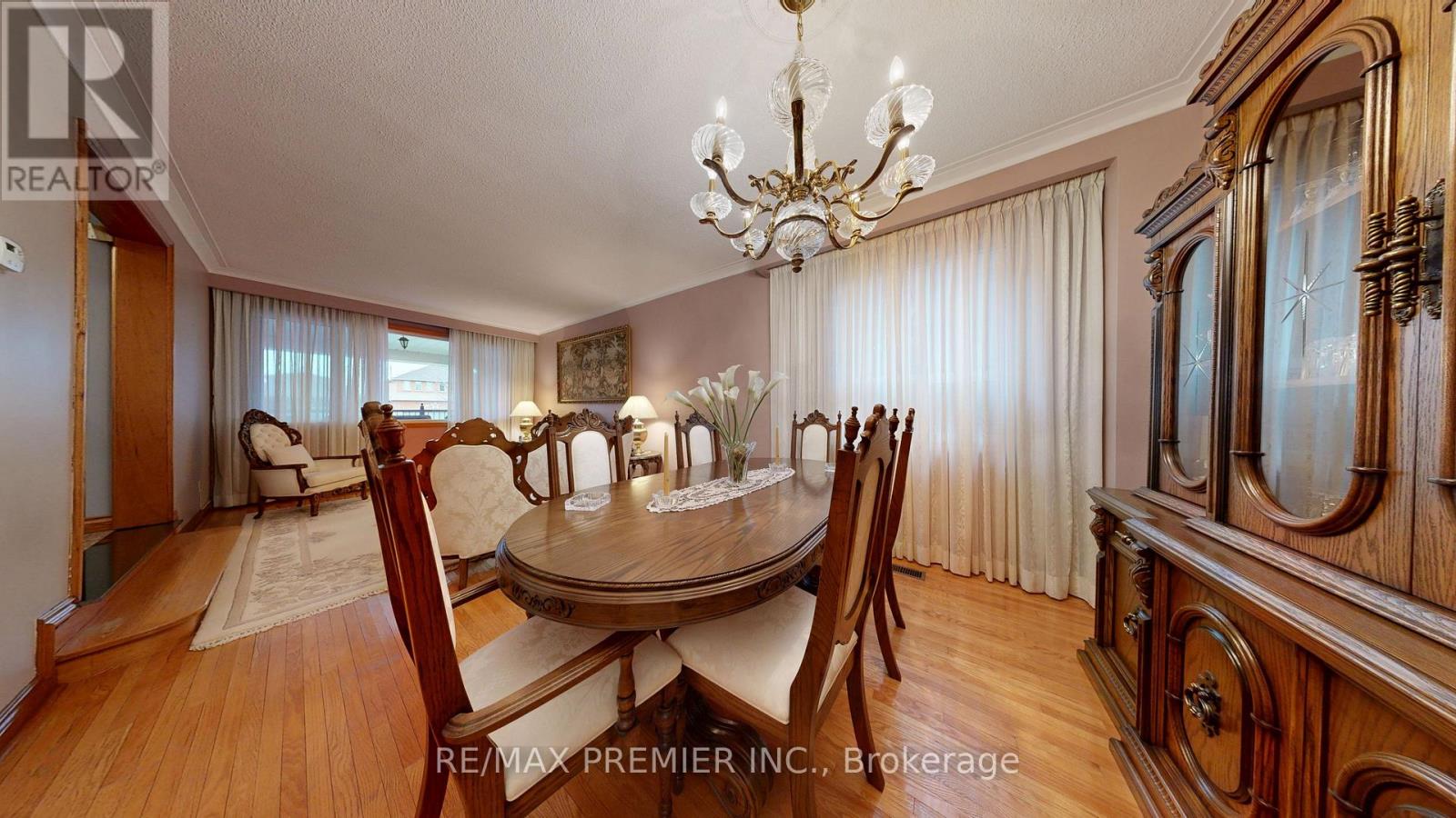 55 CHISWICK AVENUE - 19