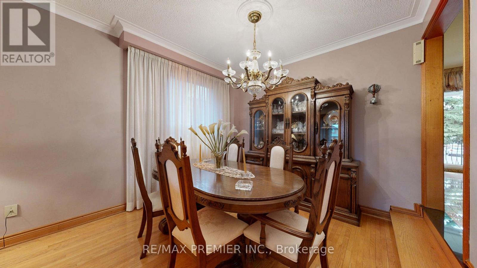 55 CHISWICK AVENUE - 21