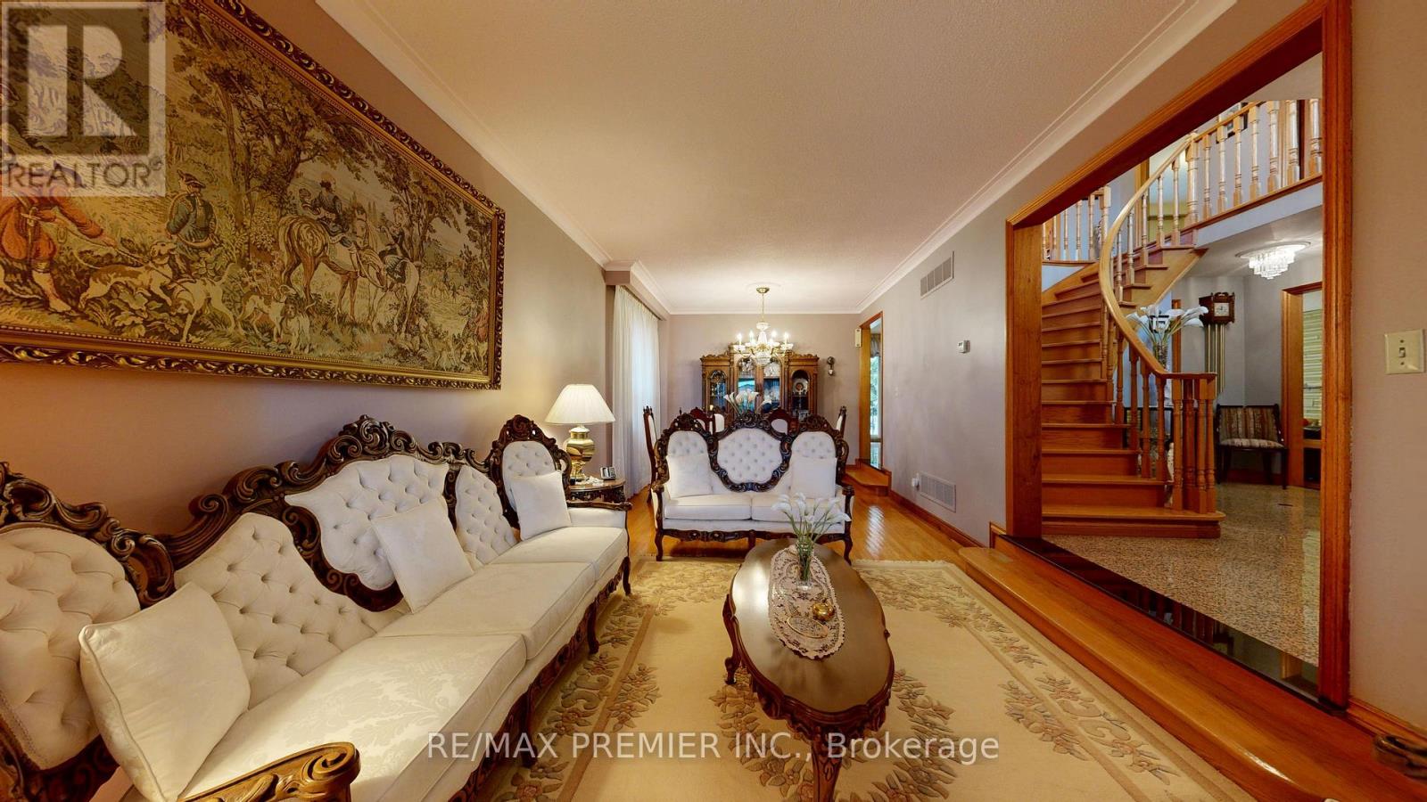 55 CHISWICK AVENUE - 23