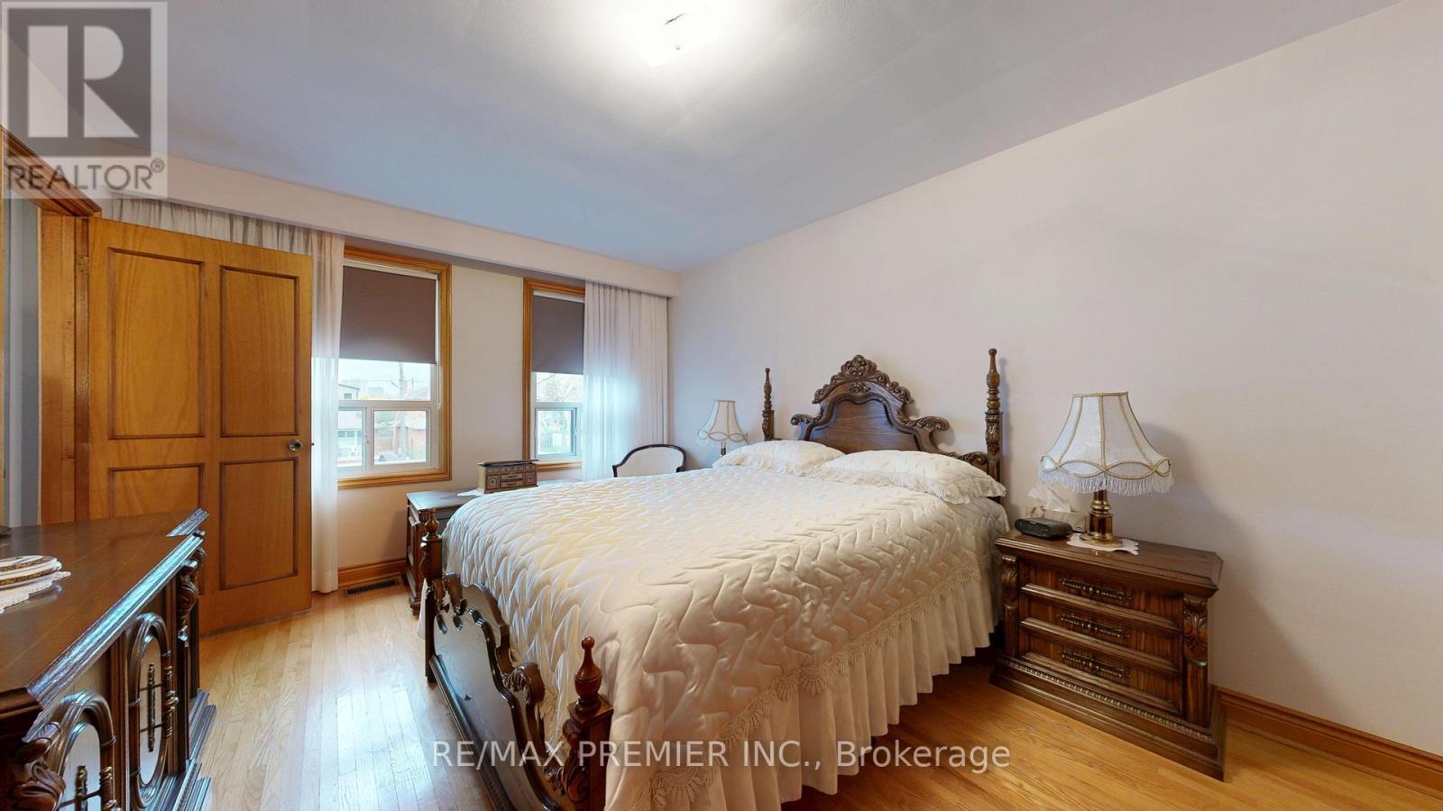 55 CHISWICK AVENUE - 36