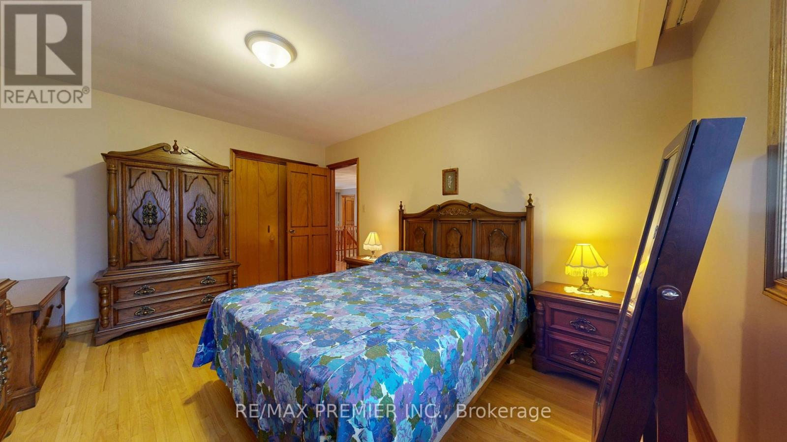55 CHISWICK AVENUE - 38