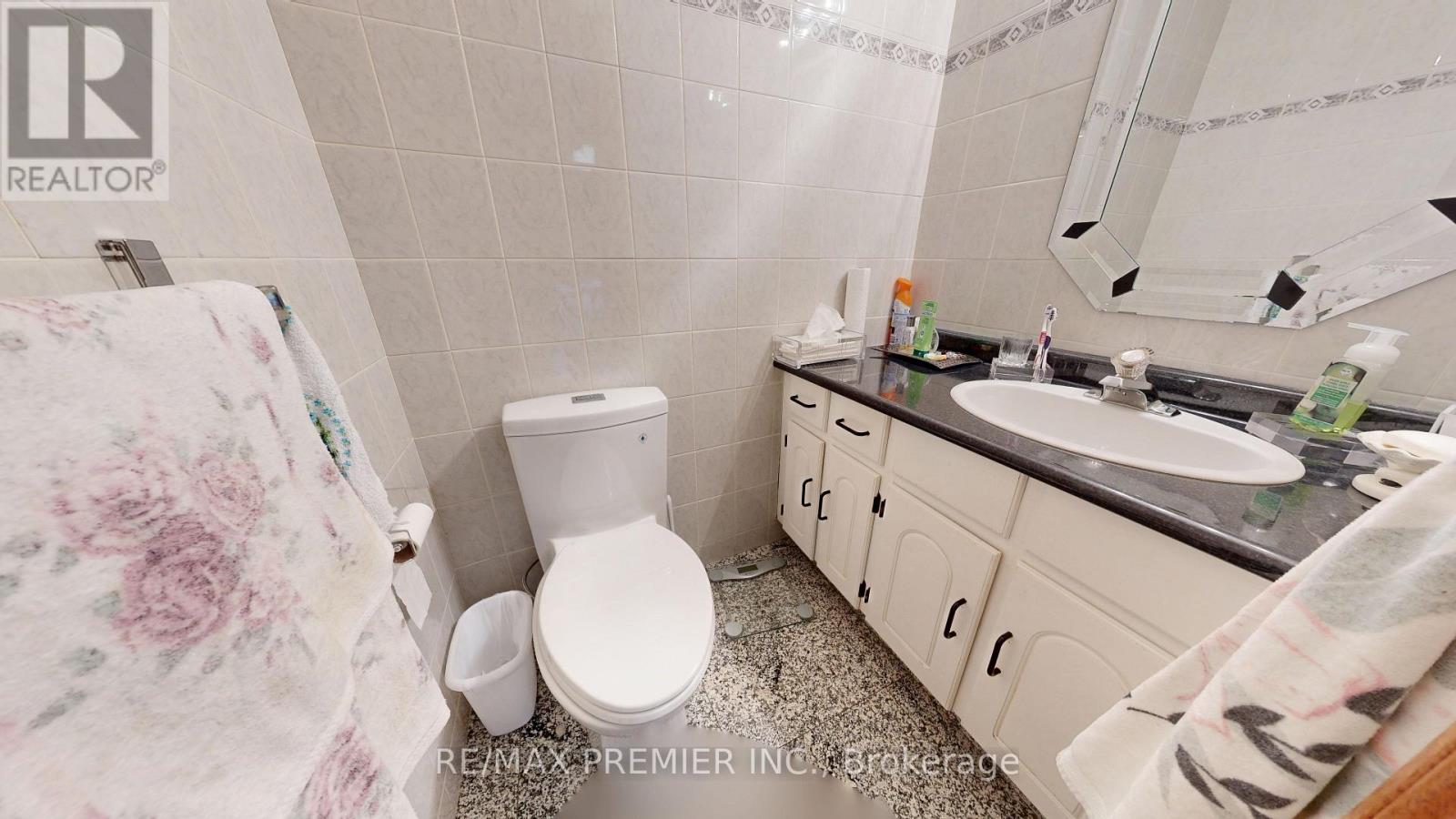 55 CHISWICK AVENUE - 8
