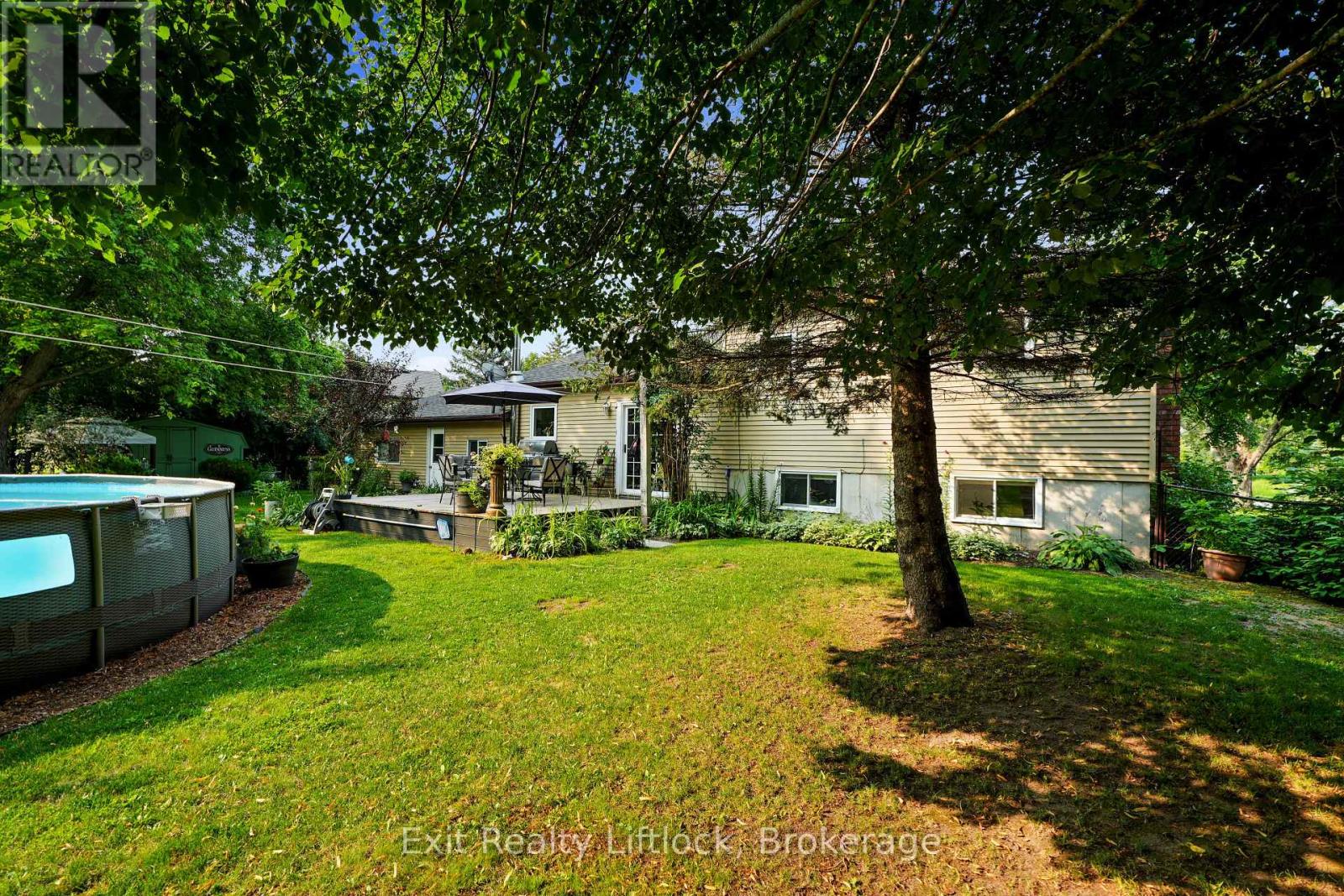 117 PINECREST AVENUE - 36